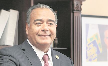 Sheinbaum informa sobre orden de aprehensión contra Raymundo Collins