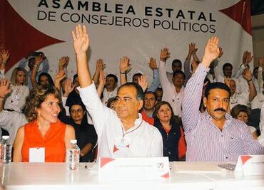 Astudillo pide a priístas cumplir compromiso en Guerrero