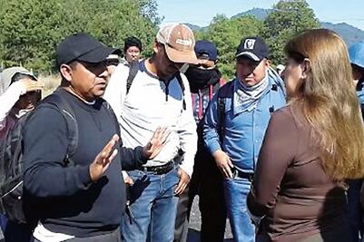 Tras desalojo en Chiapas, exigen liberar a cinco maestros