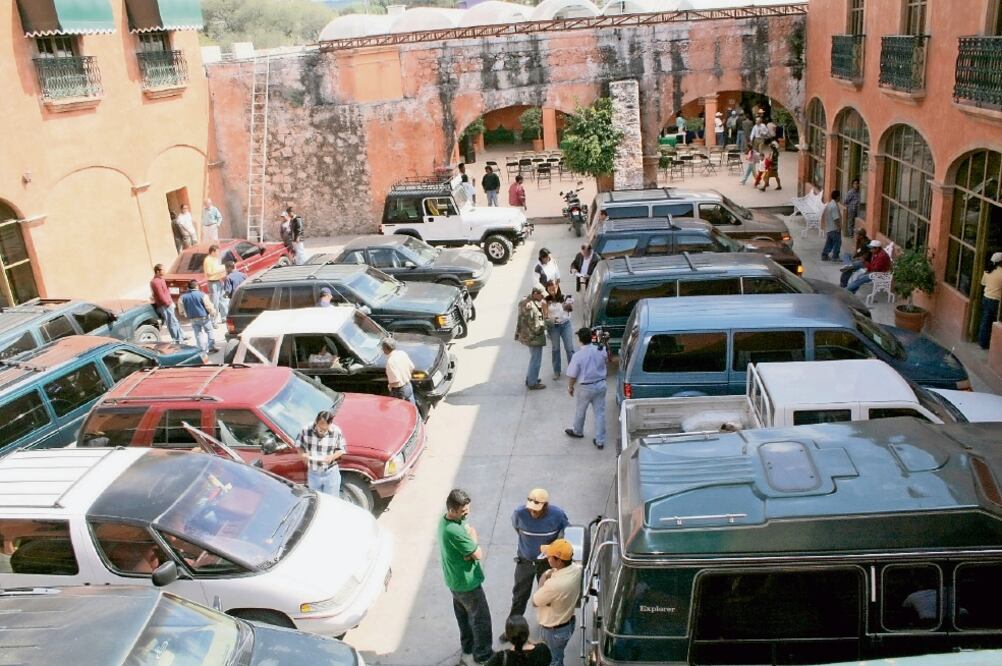 Datos oficiales indican que se han legalizado 2 millones 406 mil 837 vehículos de procedencia extranjera. Foto: ARCHIVO EL UNIVERSAL