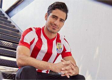 'Pollo' Briseño: Es la playera más linda con la que hemos jugado