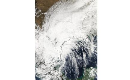 Fuertes lluvias generadas por "Patricia" amenazan Luisiana