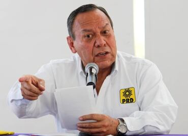 Jesús Zambrano culpa a Morena por colapso de tramo carretero en Michoacán