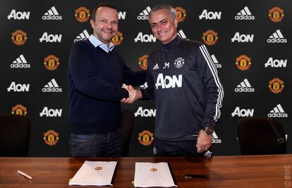 Mourinho amplía contrato con el Manchester United
