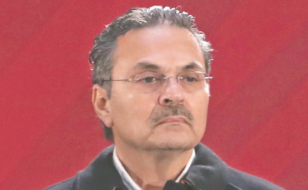 Da Pemex cuestionable contrato multimillonario