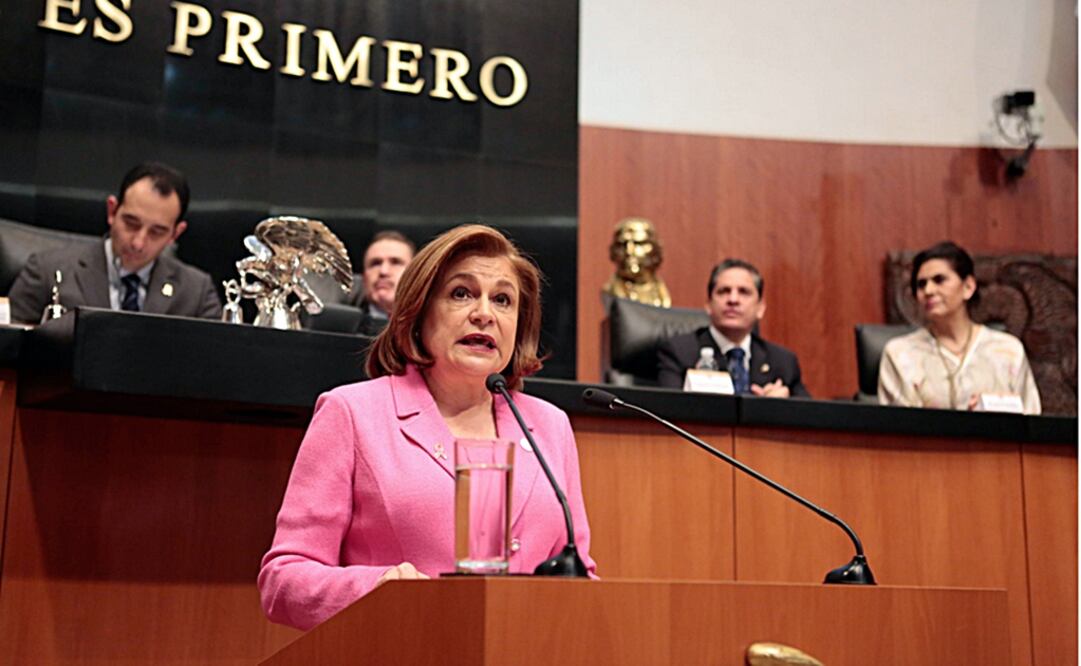 La funcionaria comparece ante el Senado como parte del Tercer Informe de Gobierno./Especial