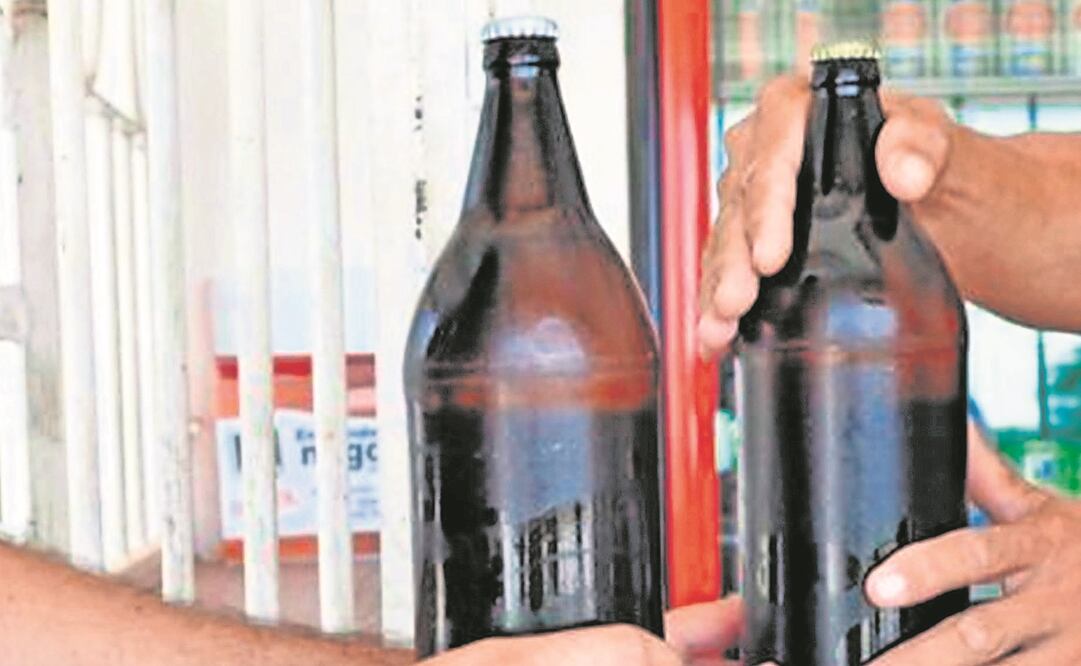 La SSC reportó 19 mil 959 faltas por beber alcohol o inhalar sustancias en la vía pública. Foto: Archivo. El Universal