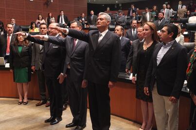 Ratifica Senado a diez diplomáticos