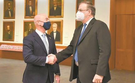 Acuerdan México-EU frenar la migración