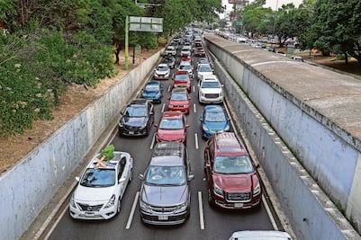 Proponen ampliar subsidio de tenencia en CDMX; sería para automóviles con valor de hasta 550 mil pesos