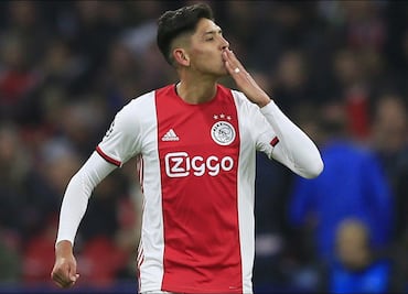 Golazo de Edson Álvarez en la victoria del Ajax en Champions ante el Lille