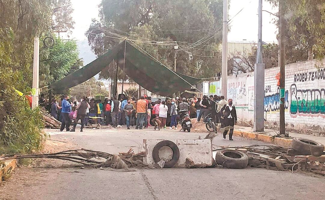 Los vecinos dicen que tienen los derechos para la explotación del pozo. Por ahora, ocho colonias no cuentan con agua. Foto: ESPECIAL
