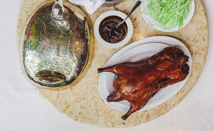 Pato laqueado, un manjar gastronómico que nos regala China