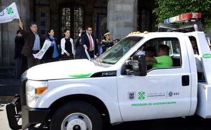 Gobierno capitalino retirará autos abandonados y los convertirá en chatarra