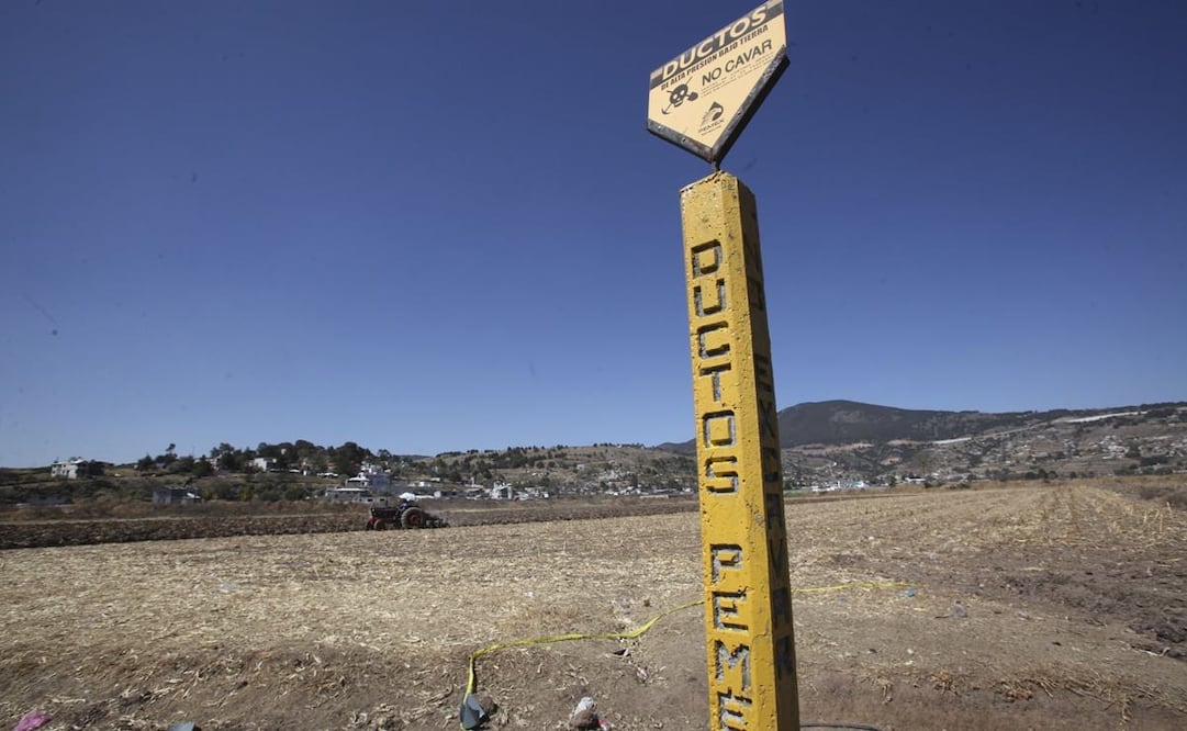 La fuga en el ducto fue ocasionada por trabajos ferroviarios a la altura del tramo Santa Ana–Palmillas, en el municipio mexiquense de Polotitlán. Foto: Ilustrativa / Archivo / EL UNIVERSAL