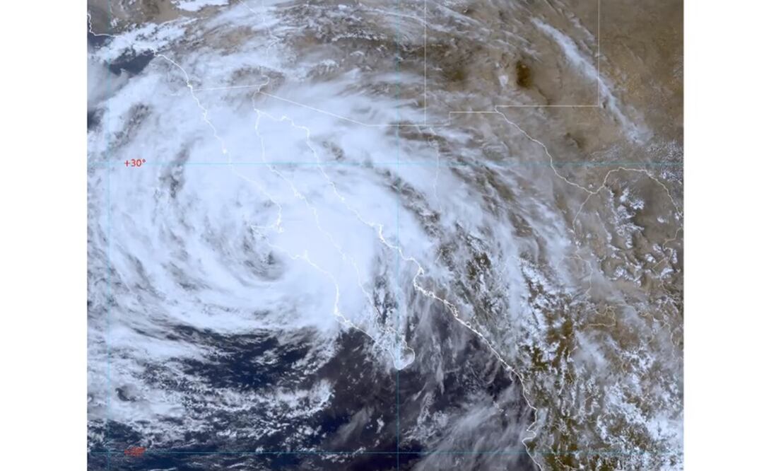 Huracán Kay. Foto: Twitter de Conagua