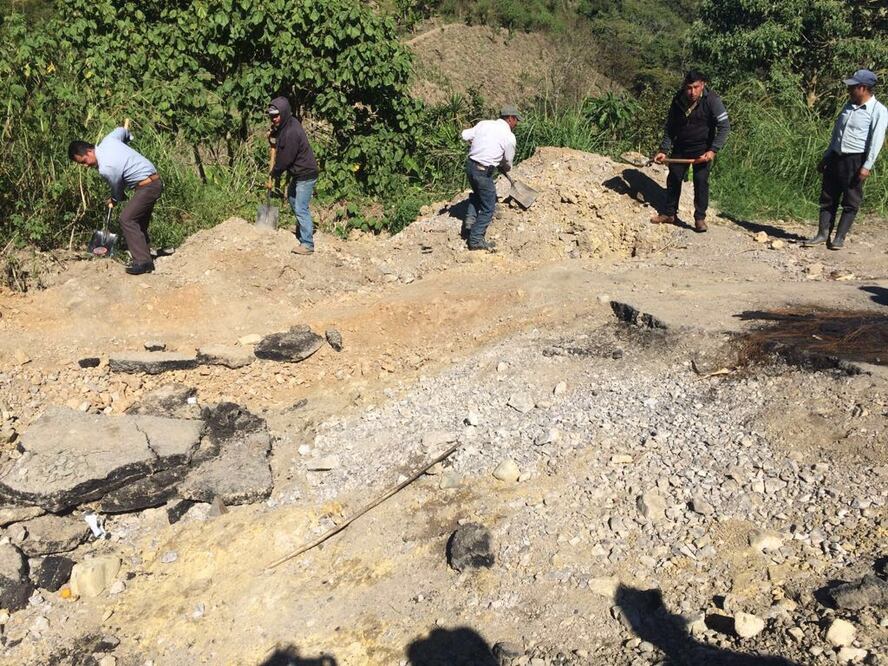 Habitantes de Chenalhó liberan caminos hacia Chalchihuitán luego del fallo del Tribunal Agrario (Foto: Fredy Martín Pérez / EL UNIVERSAL)