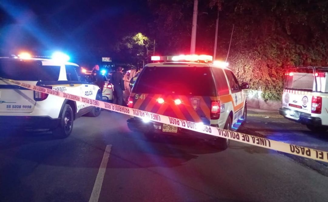 Volcadura de un vehículo en la alcaldía Iztapalapa, deja un hombre fallecido.
Foto: Especial.