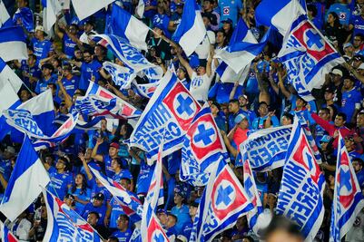 Barras de Cruz Azul no tendrán acceso al Estadio Olímpico Universitario; Pumas anuncia restricciones