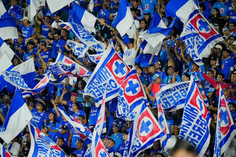 Afición de Cruz Azul, durante la Final de Ida del torneo Clausura 2026 ante Pumas - Foto: Imago7