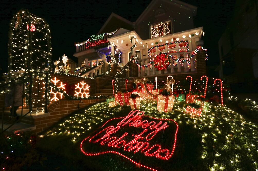 Toma en cuenta las recomendaciones de la CFE durante la temporada decembrina. Foto: Xinhua