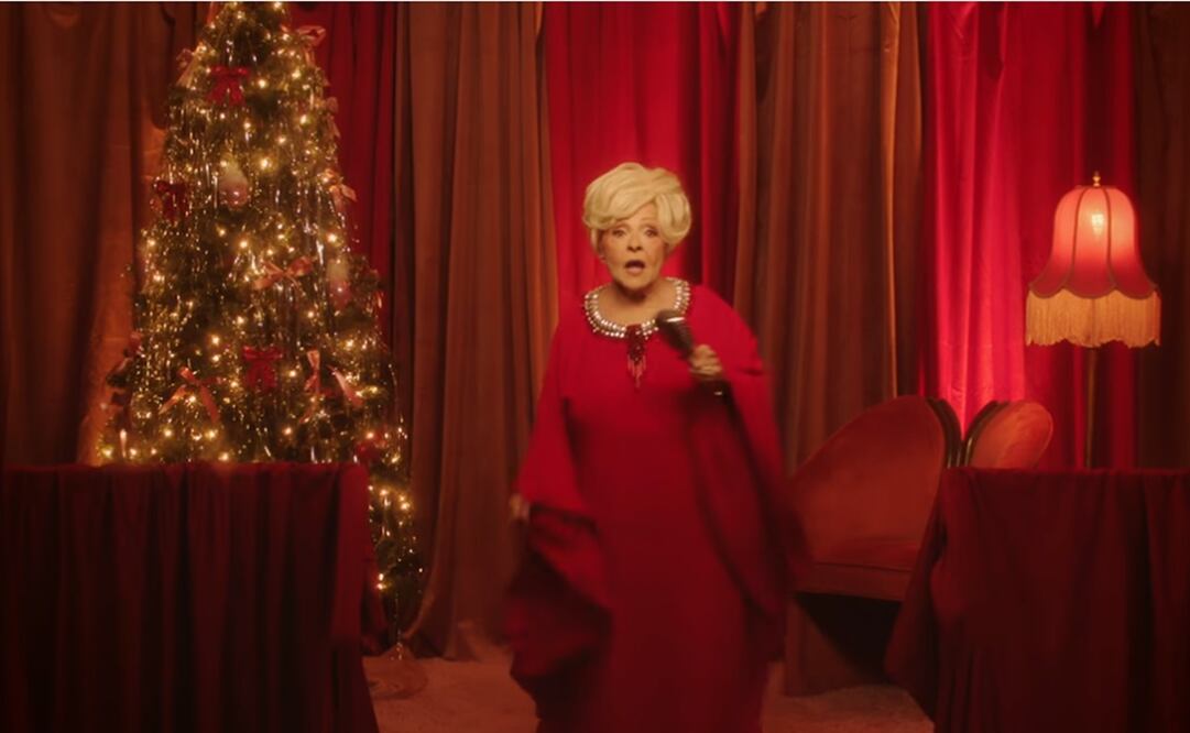 Brenda Lee, que tomando en cuenta la popularidad de la canción, decidió regrabar el tema y realizar un video oficial con ella como protagonista.