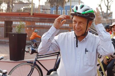Enrique Cárdenas propone construcción de 250 km de ciclovía en Puebla