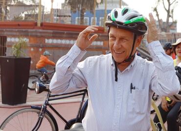 Enrique Cárdenas propone construcción de 250 km de ciclovía en Puebla