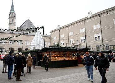 Austria aplicará confinamiento a no vacunados contra Covid; prevé extenderlo en todo el país