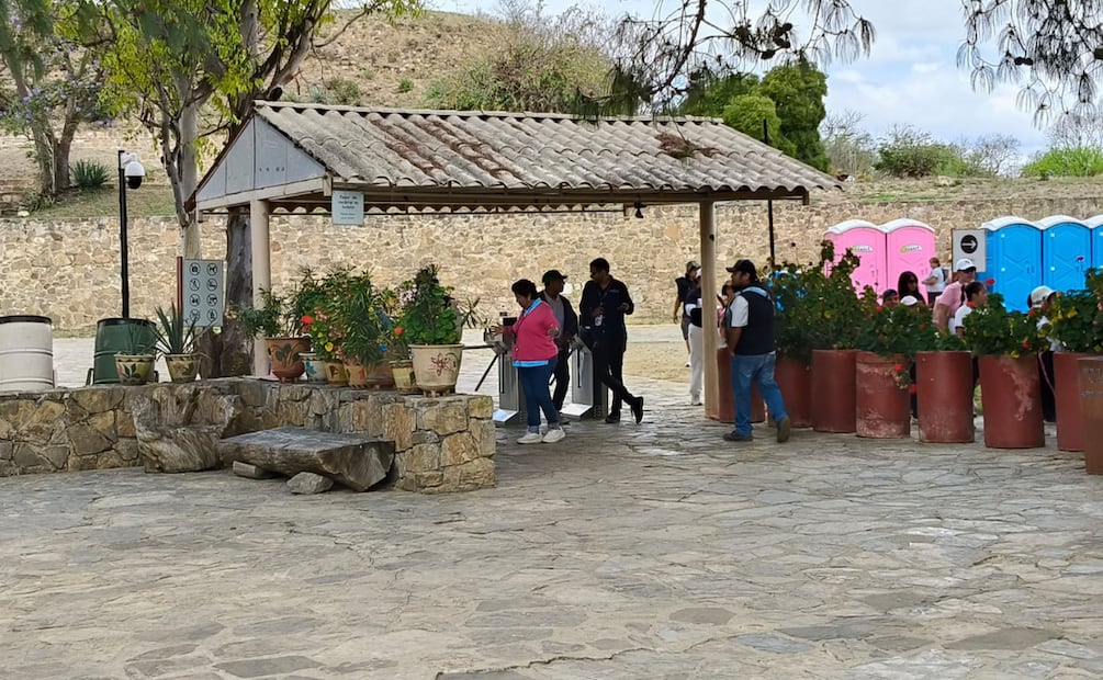 Los elementos de la Guardia Nacional mencionaron que no les permitieron ingresar con ningún tipo de arma. | Foto: Juan Carlos Zavala/ EL UNIVERSAL.