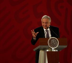 Aunque hay polémica y diferencias con ministros, AMLO dice que respeta división de poderes