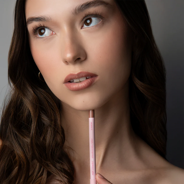Delineador de labios en el tono Nude Bay. Foto: Mar Cosmetics