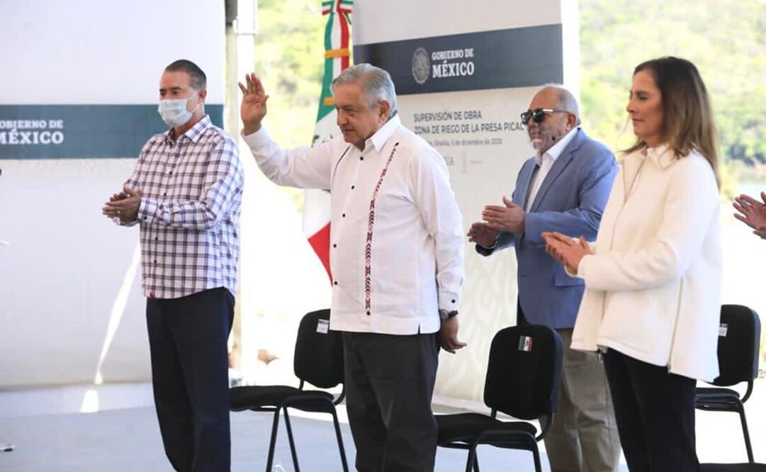 El Presidente visitó la presa Picachos, acompañado por su esposa Beatriz Gutiérrez Müller. Foto: Especial 