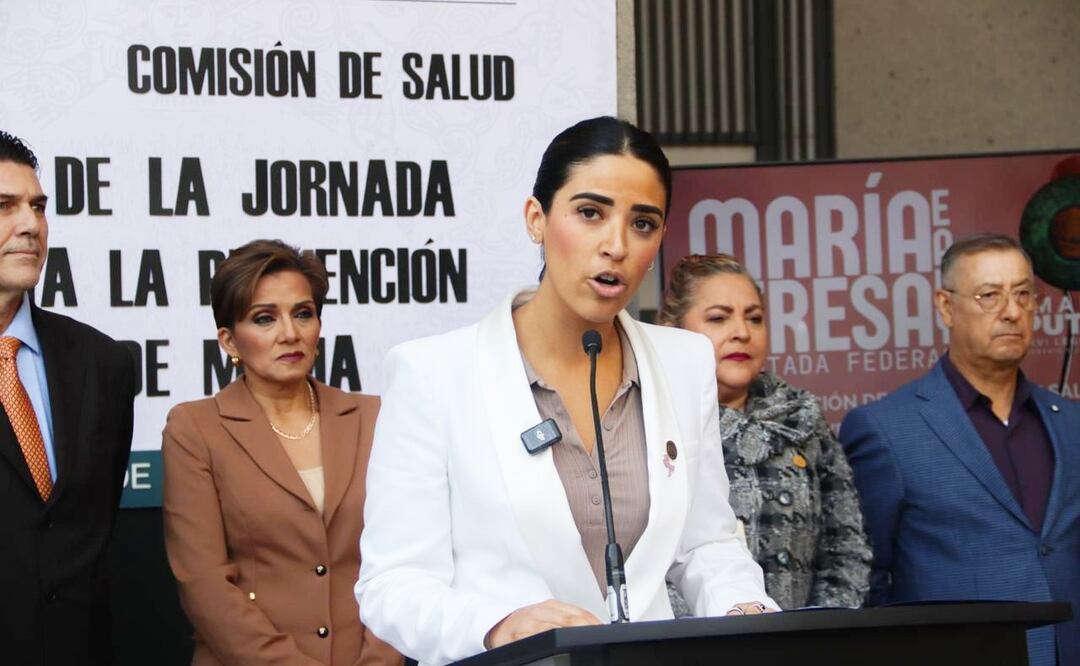 Diputada María Teresa Ealy inaugura jornada “A tiempo, sin miedo” para prevenir el cáncer de mama. Foto: Especial