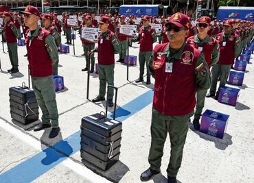 Maquinaria chavista espera a la oposición