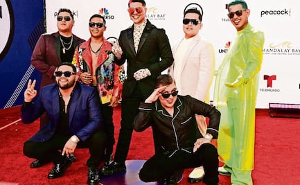 “Yo nomás voy a decir, ¡Arriba la jotisa!”: Grupo Firme ayuda a fan a revelar su orientación sexual en público 