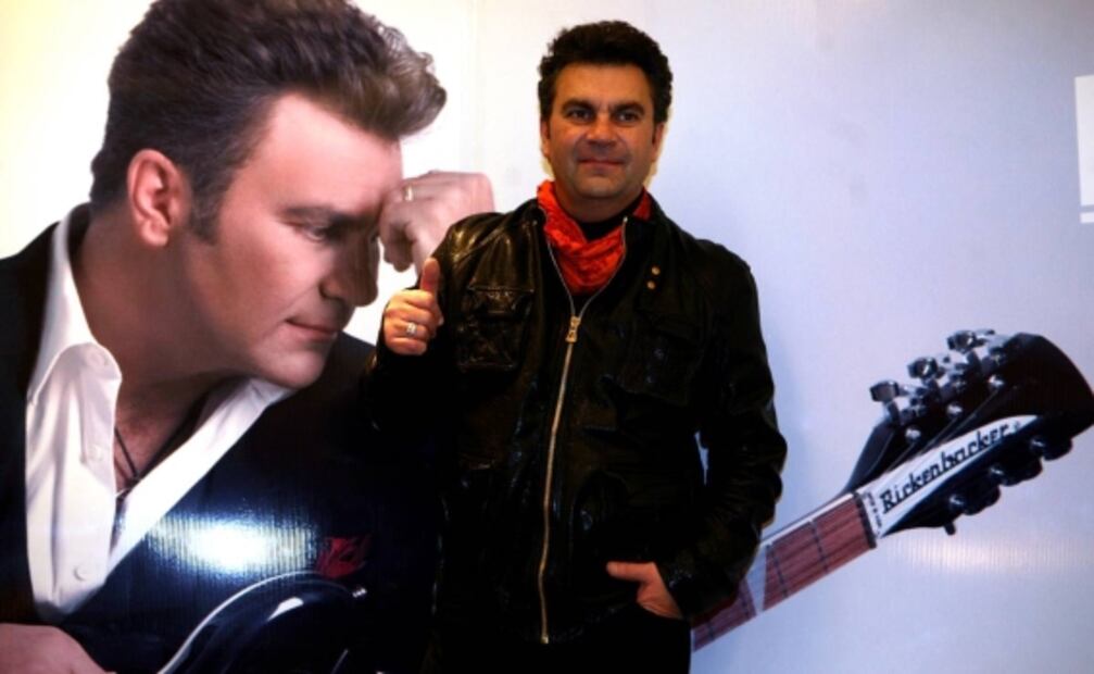 Los zapatos de pezuña de Mijares causan revuelo, pero son carísimos