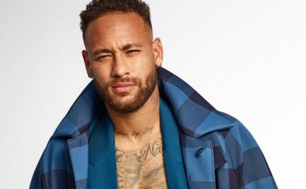 Este es el video de Neymar dominando un balón lanzado a 35 metros de distancia que es furor en redes 