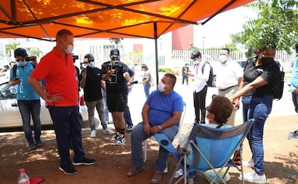 Gobernador de Sinaloa ofrece construir albergue para familias de pacientes Covid-19