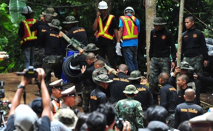 Autoridades desalojan área de cueva en Tailandia para "ayudar a las víctimas"