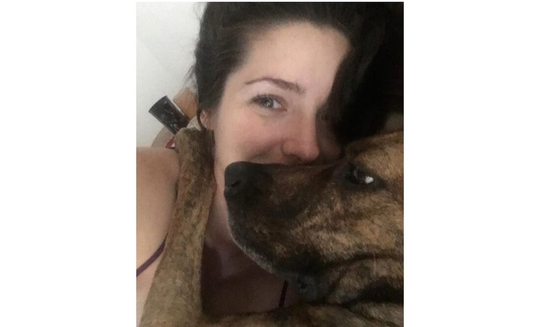 Ariadne Díaz compartió en sus redes fotos con Tacha, su perrita.