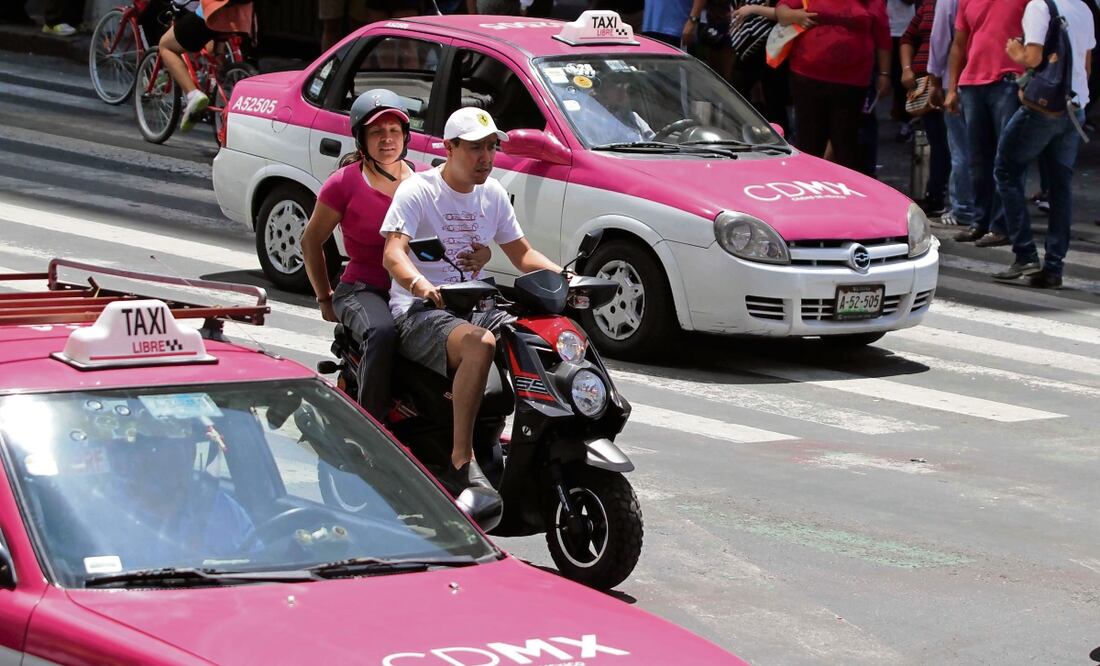 Los motociclistas son el grupo de usuarios de la vía pública de más rápido crecimiento en América Latina, con un incremento de 50%, al pasar de 3.7 millones en 2012 a 5.6 millones en 2023. Foto: Archivo EL UNIVERSAL