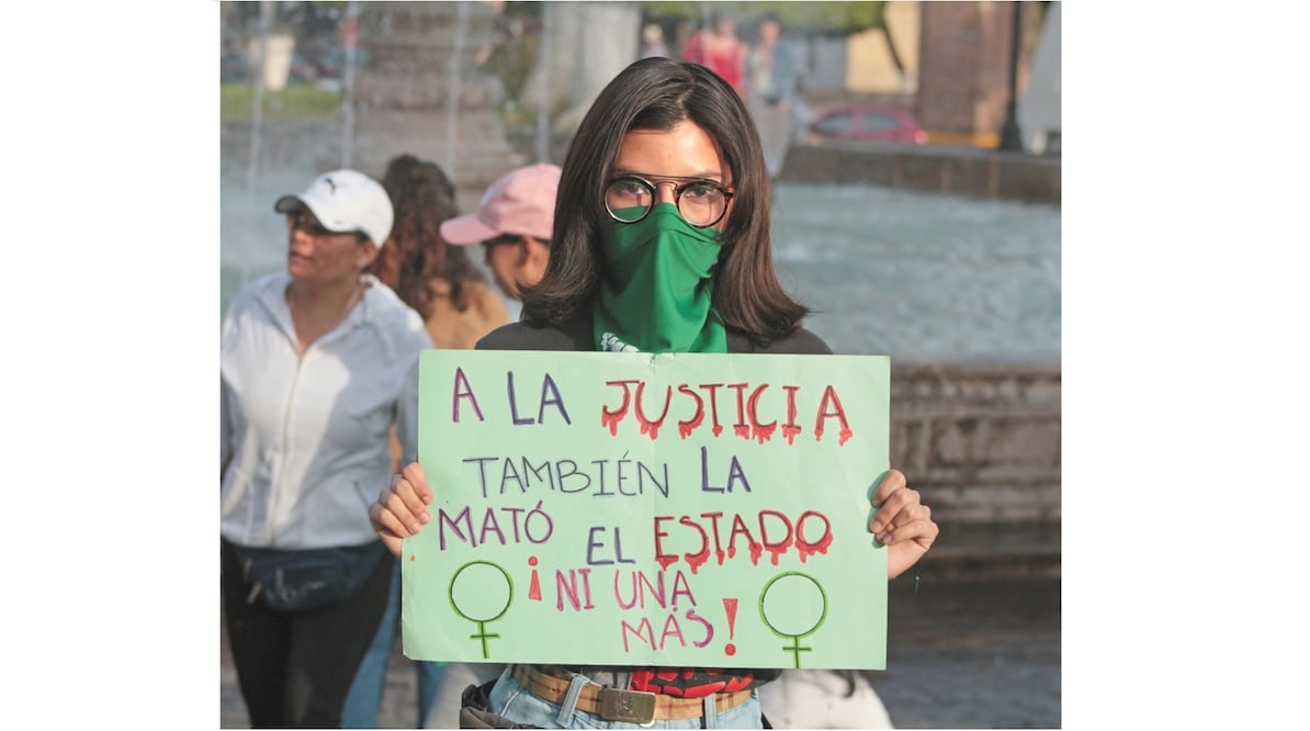 Panorama. Colectivos feministas exigen justicia ante la impunidad de los asesinatos en México. Foto: CHARBELL LUCIO. EL UNIVERSAL