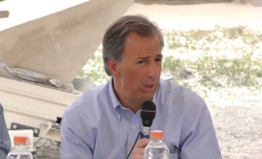 El funcionario visitó un centro de distribución de maíz en Magdalena Cuayucatepec, Puebla. /Esoecial