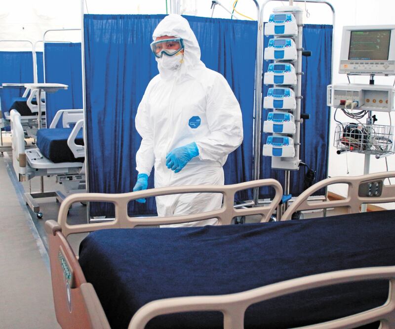 En México se espera que 250 mil 656 personas contraigan el Covid-19, de las que 24 mil 564 serían hospitalizadas. Foto: EFE