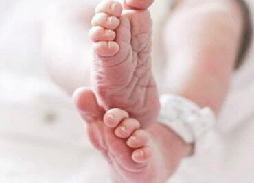 Hondureña da a luz a cuatrillizos concebidos por inseminación artificial