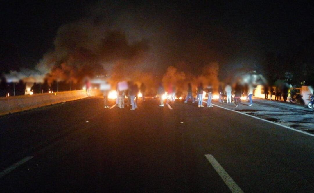 Liberan autopista Puebla-México. Foto: Tomada de @GN_Carreteras