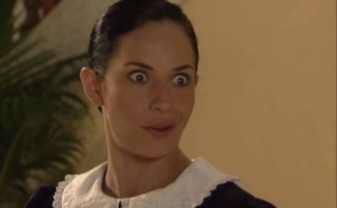 Rebeca Manríquez como Carlota en la telenovela "María, la del barrio". Fuente: Instagram @maria_la_del_barrio_1995