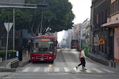 Vientos salvan a CDMX de contingencia ambiental