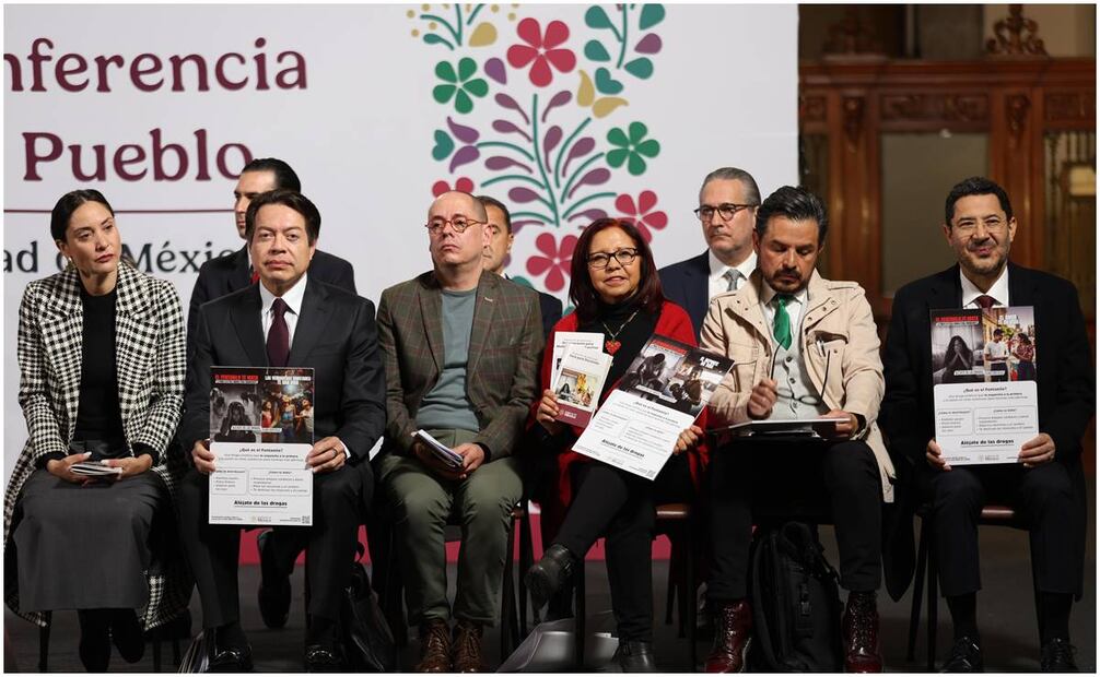La presidenta de México, Claudia Sheinbaum Pardo, presentó esta mañana la campaña "Aléjate de las drogas. El fentanilo mata", la cual busca evitar el consumo de drogas entre la población mexicana, en especial, del fentanilo. Foto: Diego Simón / EL UNIVERSAL